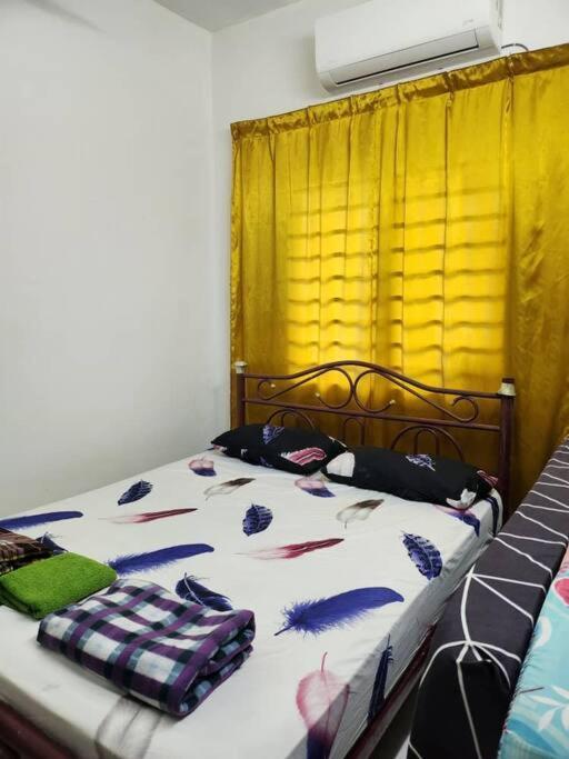 فيلا D'Haja 61 Klia Sepang With 3 Airconds & Wifi بانتينغ المظهر الخارجي الصورة